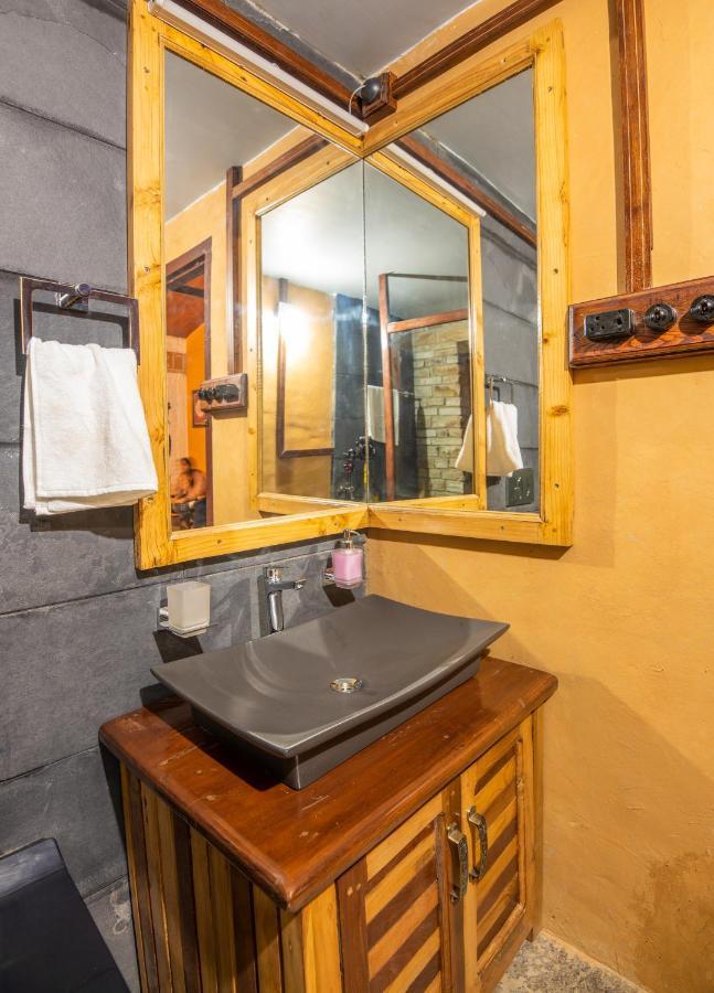 Blusalzz Homes - The Himalayan Bungalow, Almora - Uttarakhand Ngoại thất bức ảnh